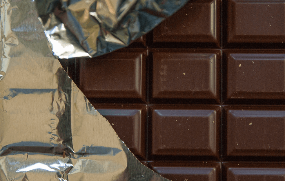 SLATKIŠ A SNIŽAVA KRVNI PRITISAK? Crna čokolada kao svemoćna namirnica